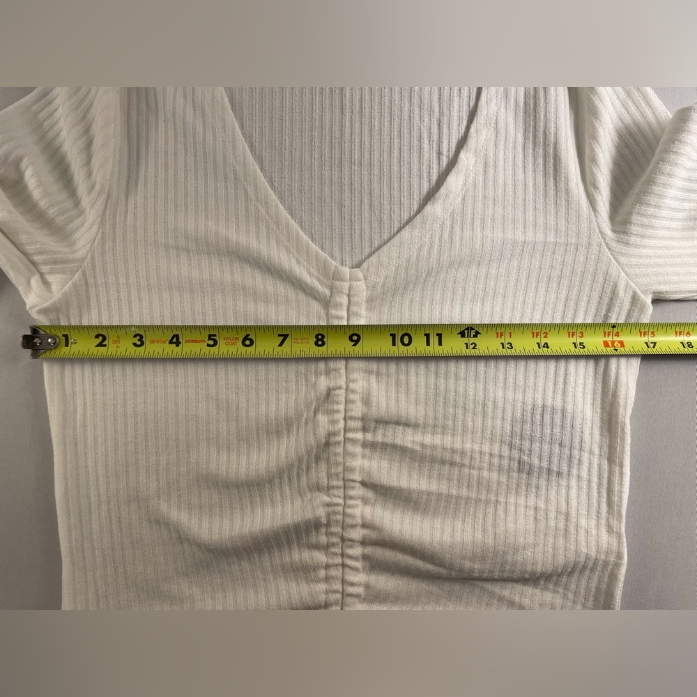Sweatyrocks Long Sleeve Ribbed Knit Ruched Top White Size Large - Picture 6 of 12